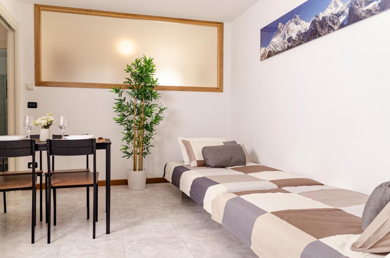 [Centro Storico] ☆☆☆☆☆ K2 Apartment Aosta Esterno foto